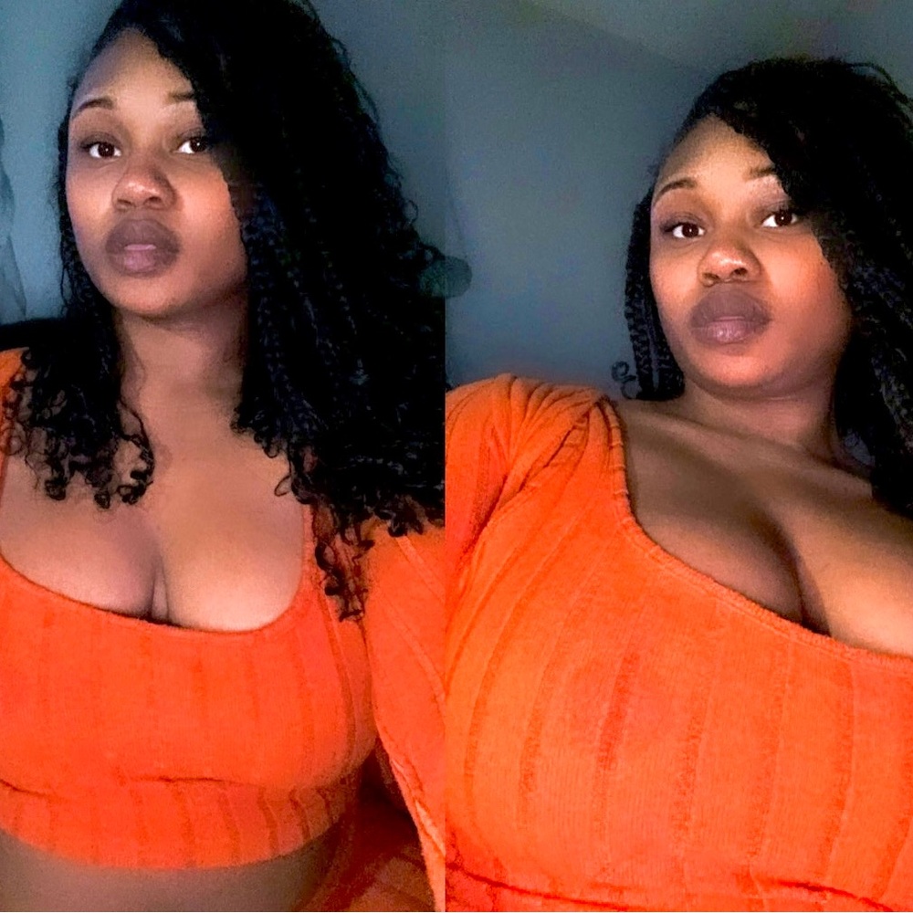 Meet your Posher, Esha